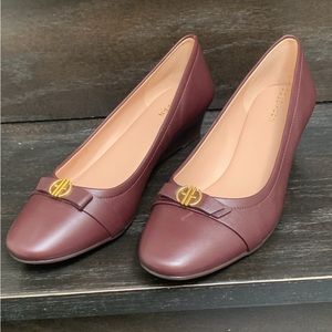 COLE HAAN Leather Wedge Bloodstone/ Burgundy Women’s Shoes size 38 B